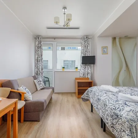 New Slavia Promenada Gwiazd By The By Renters * Miedzyzdroje